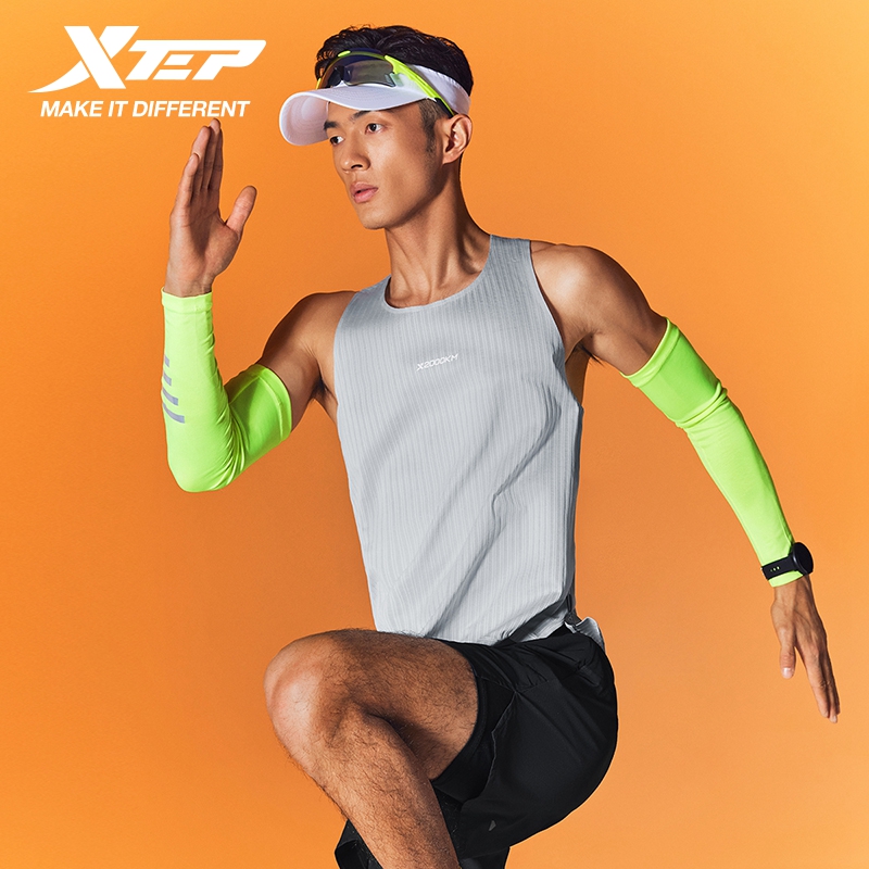 เอ็กซ์เท็ป 2000 กม. PRO เสื้อก - Running Hydration Vest บทวิจารณ์และราคา